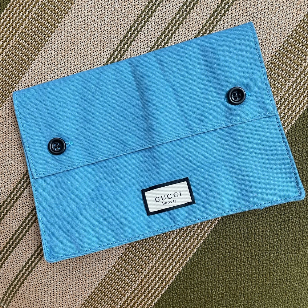 Brand new: Gucci makeup bag